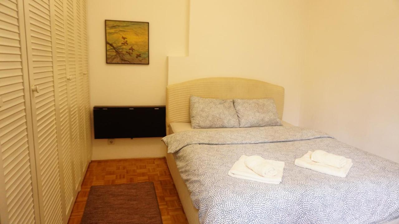 Green Land Apartment Beograd Eksteriør billede